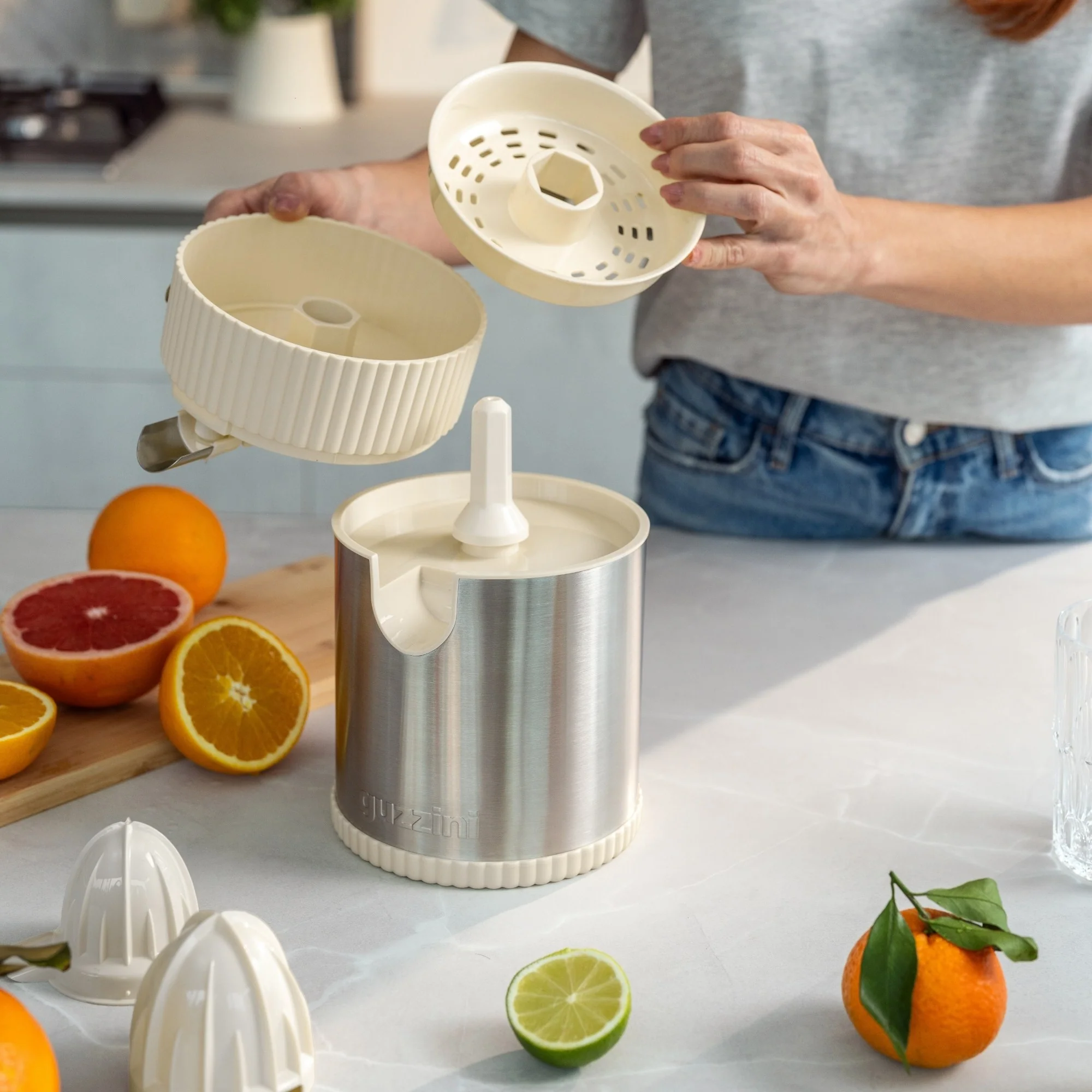 ELECTRIC CITRUS JUICER "SOUS CHEF" - Image 6
