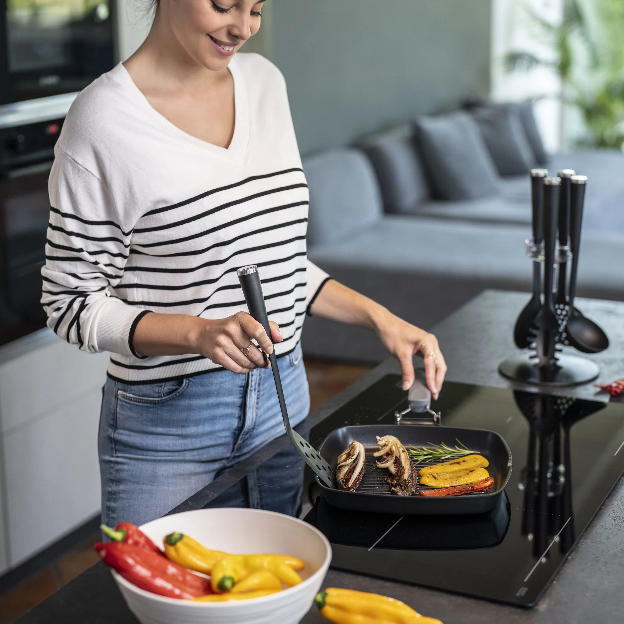 GRILL PAN WITH FOLDABLE HANDLE "COOK&SPECIAL" - Image 14