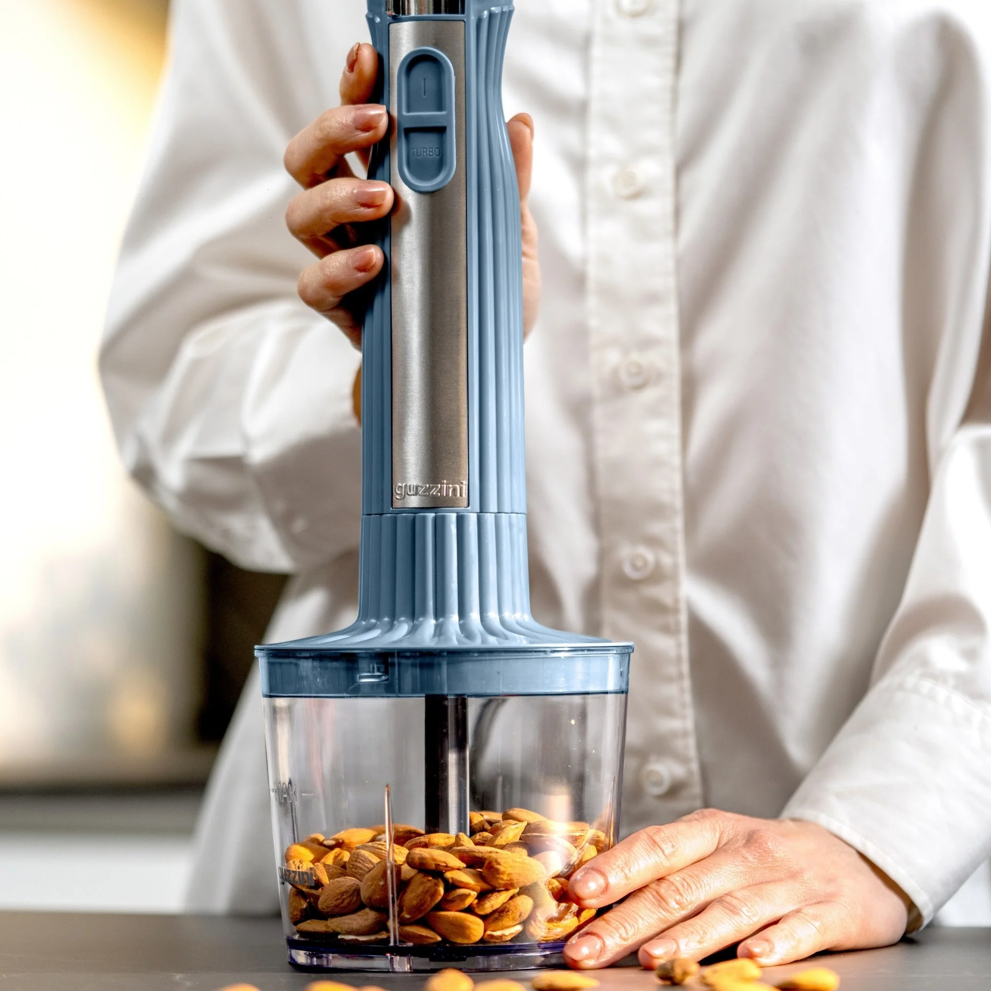 HAND BLENDER WITH ACCESSORIES (WHISK, CUP, MINI CHOPPER) "SOUS CHEF" - Image 4