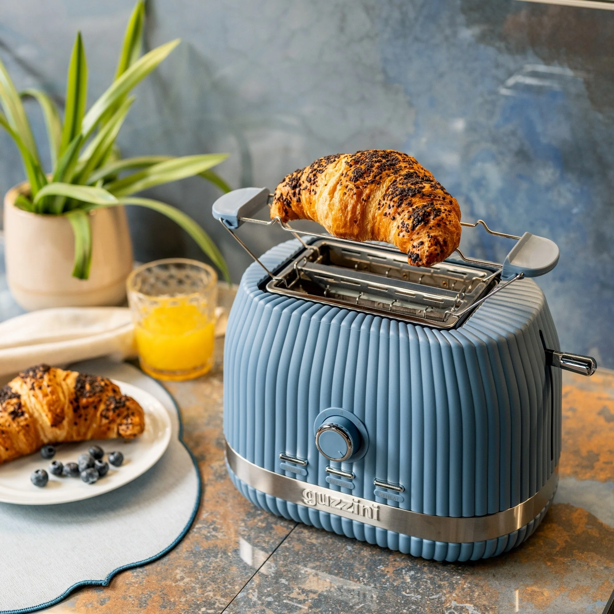 TOASTER WITH TONGS "SOUS CHEF" - Image 4